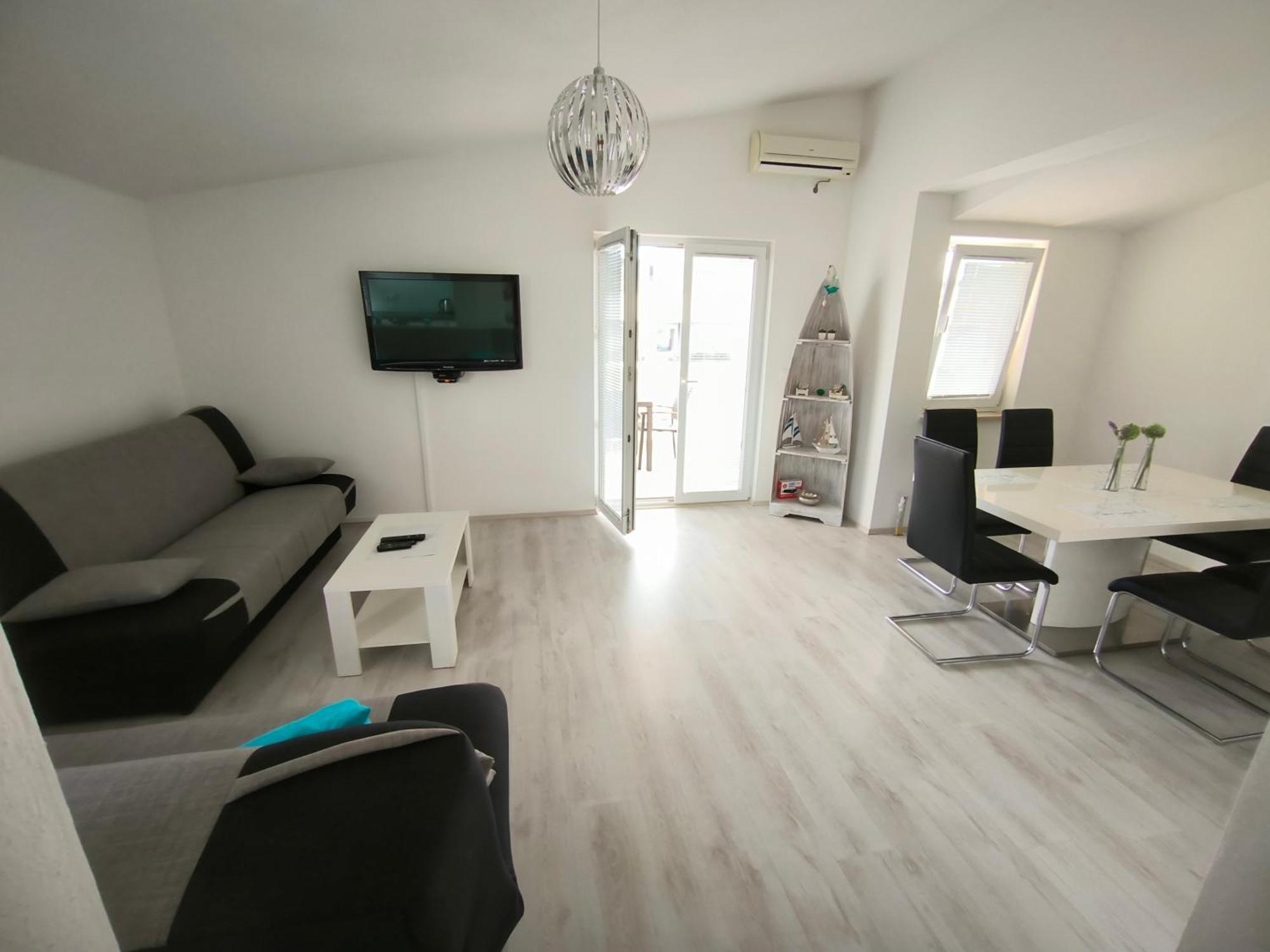 Rooms & Apartments Ana 2 ザダル エクステリア 写真